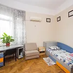 The Square - Old Flat With 2 Bedrooms, 1st Fl Apartment Burgas