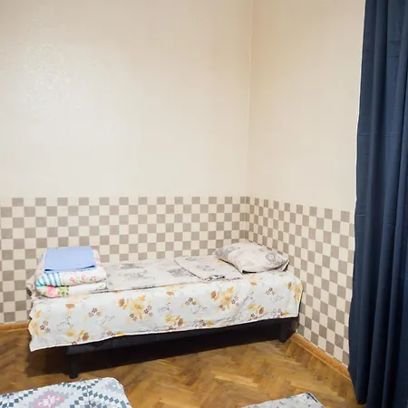 The Square - Old Flat With 2 Bedrooms, 1st Fl Apartamento