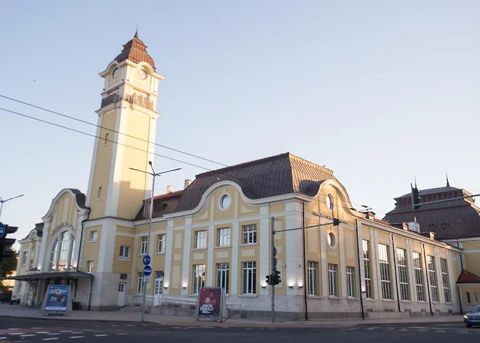 The Square - Old Flat With 2 Bedrooms, 1st Fl Apartamento *